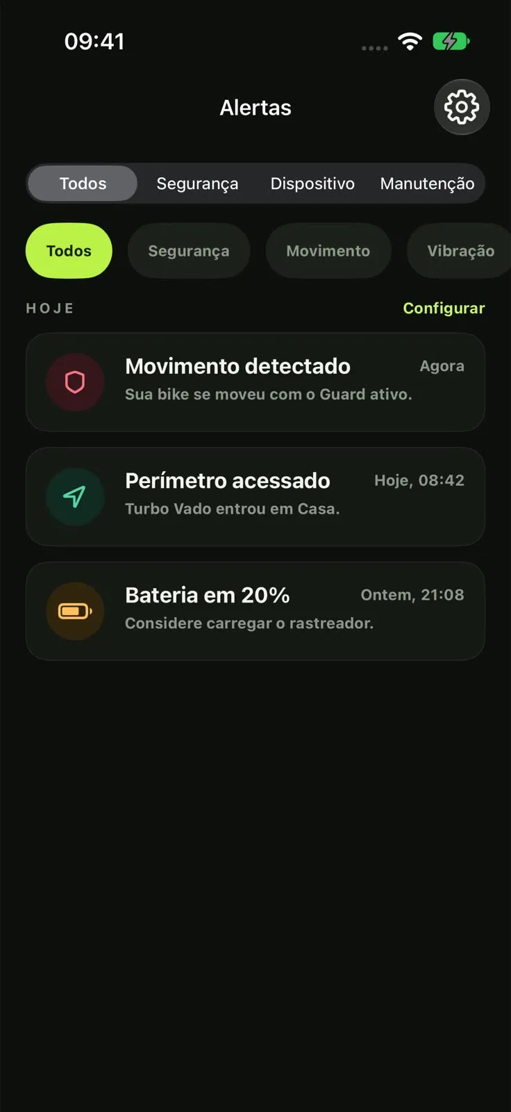 Tela de alertas do app VolTrace com movimento detectado, perímetro acessado e bateria em 20%.
